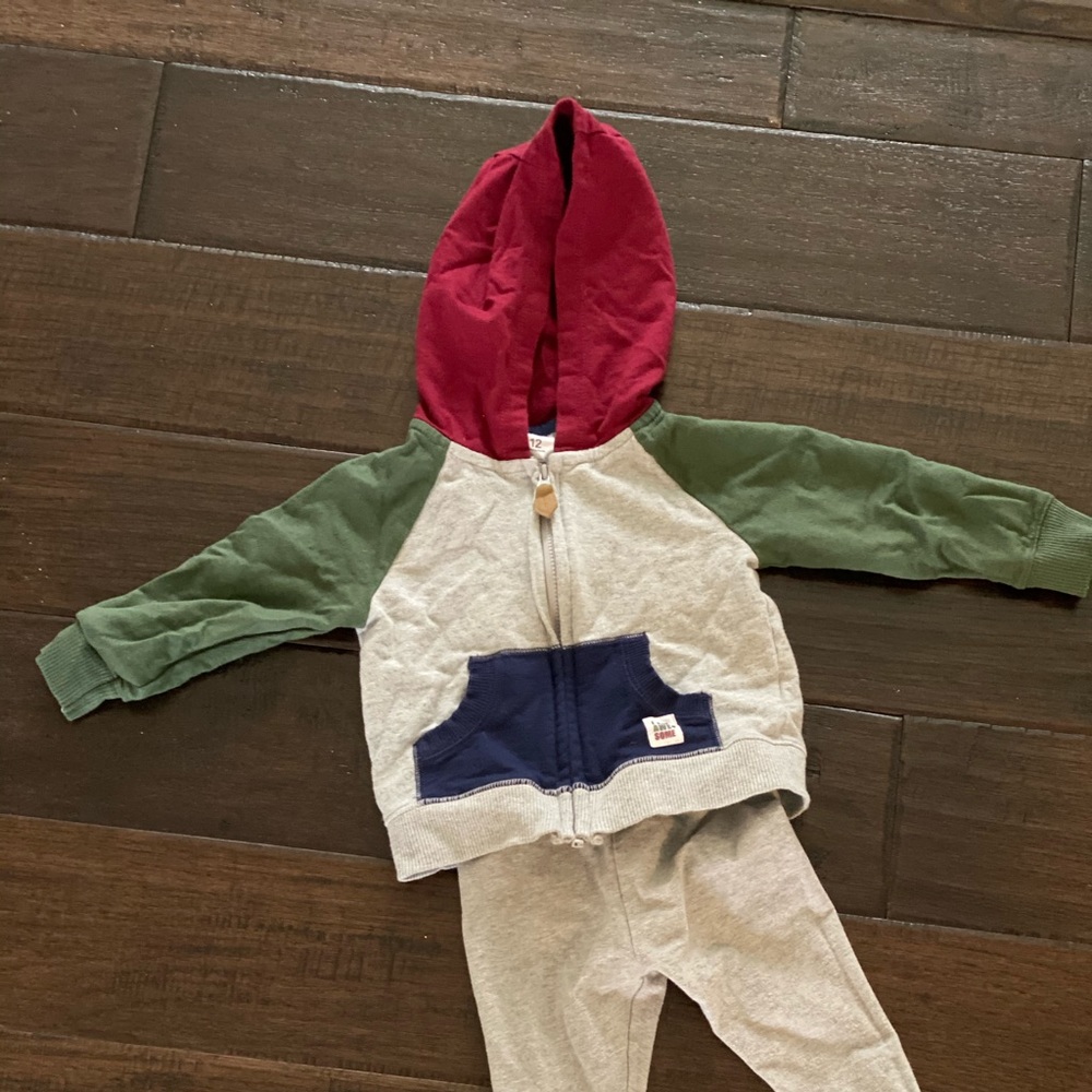 Carter’s zip up hoodie and pants set.